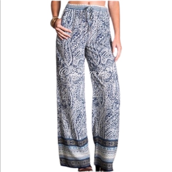 Pants - Paisley Print Palazzo Pants NWOT